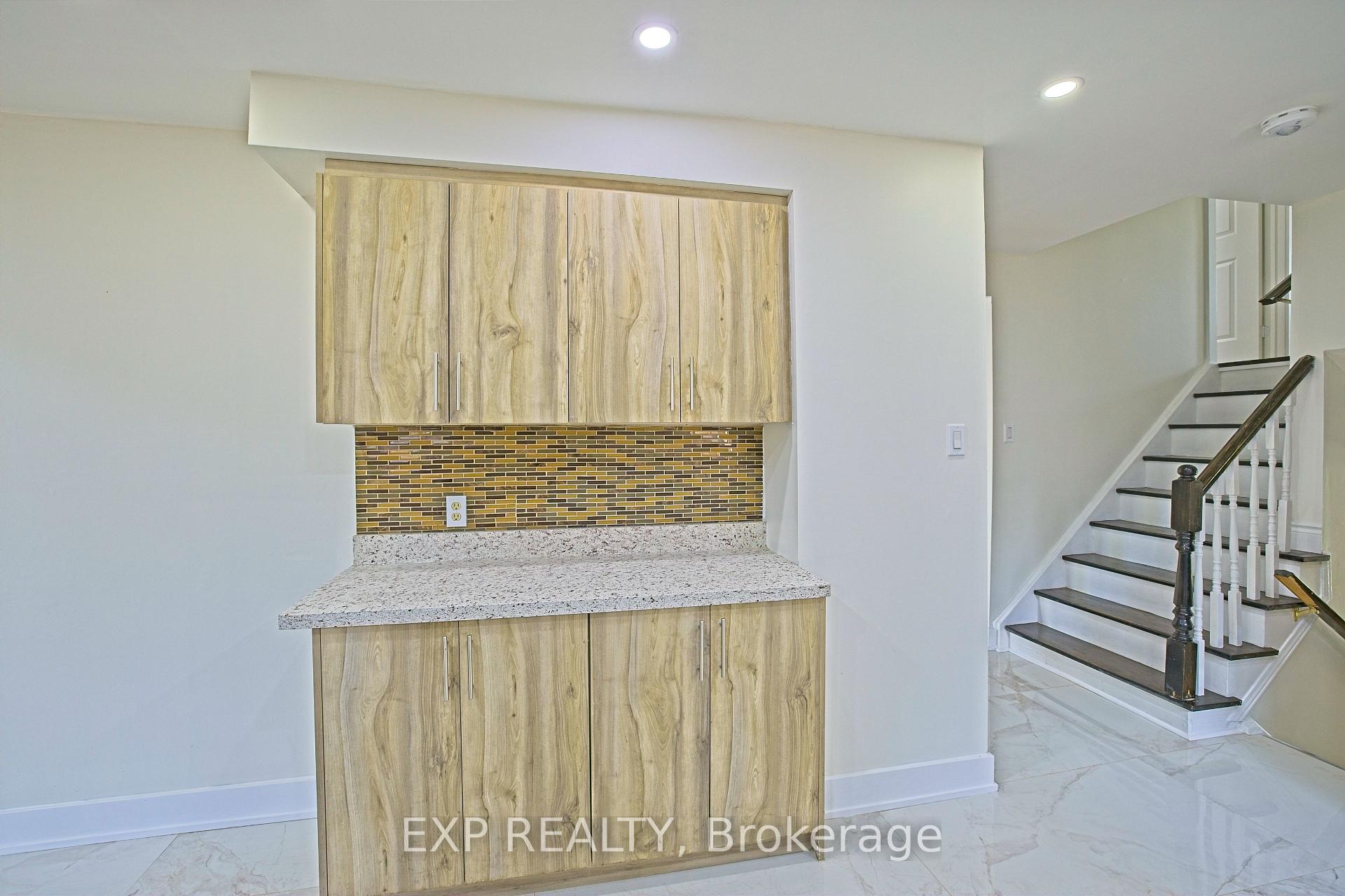Photo 11 of Unit Upper, 4 Fallway Road, Brampton, Madoc — HOMEH