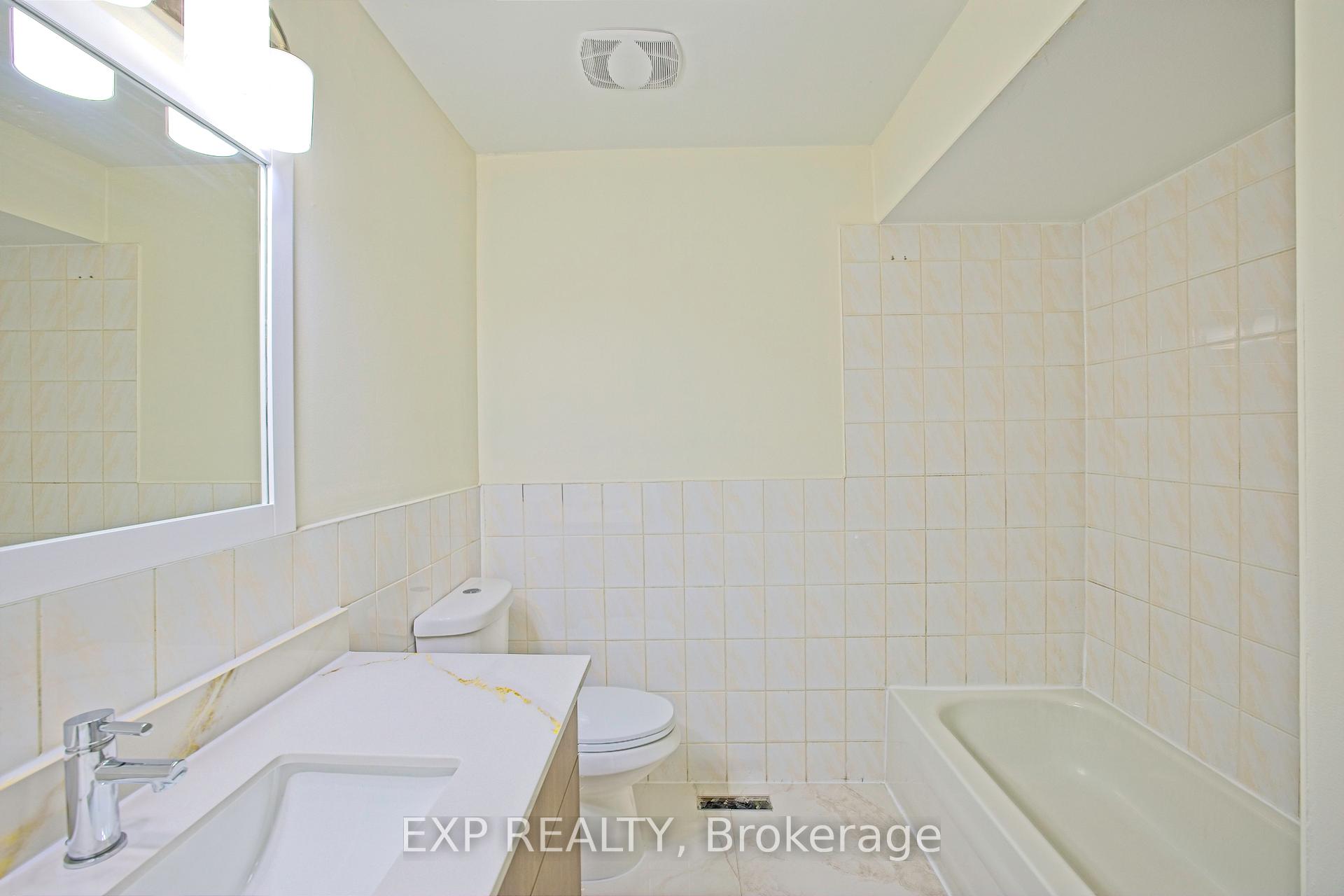 Photo 14 of Unit Upper, 4 Fallway Road, Brampton, Madoc — HOMEH