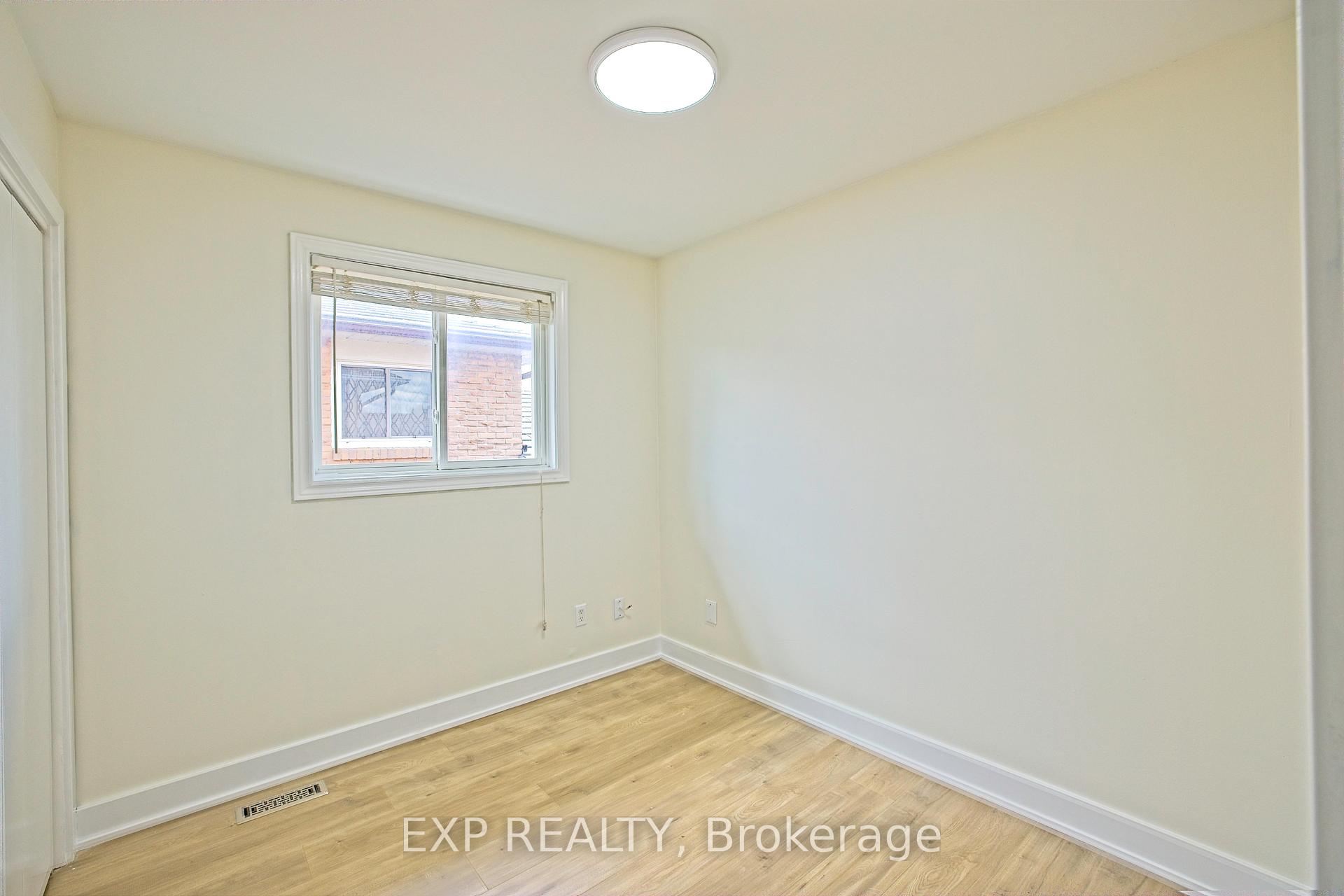 Photo 16 of Unit Upper, 4 Fallway Road, Brampton, Madoc — HOMEH