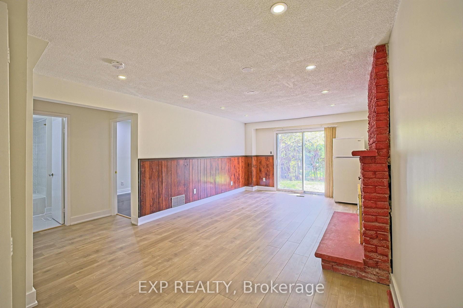 Photo 26 of Unit Upper, 4 Fallway Road, Brampton, Madoc — HOMEH