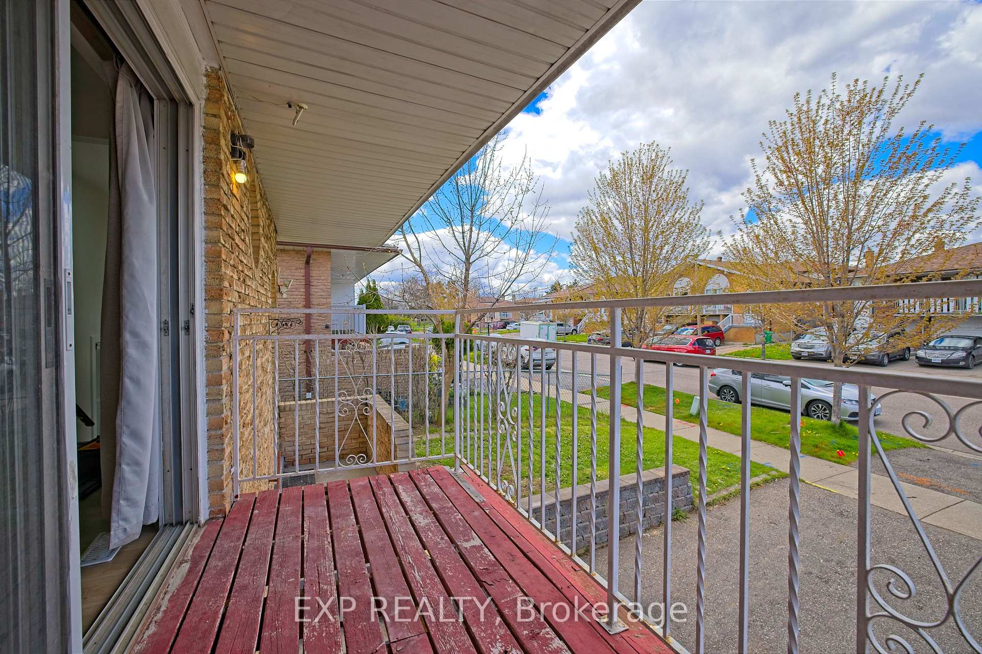 Photo 28 of Unit Upper, 4 Fallway Road, Brampton, Madoc — HOMEH