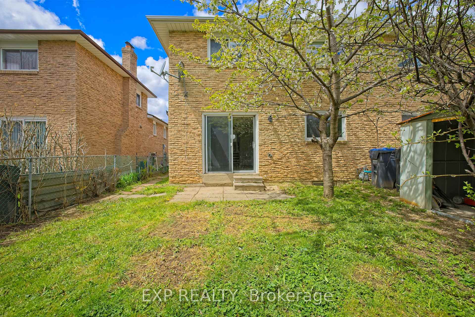 Photo 30 of Unit Upper, 4 Fallway Road, Brampton, Madoc — HOMEH
