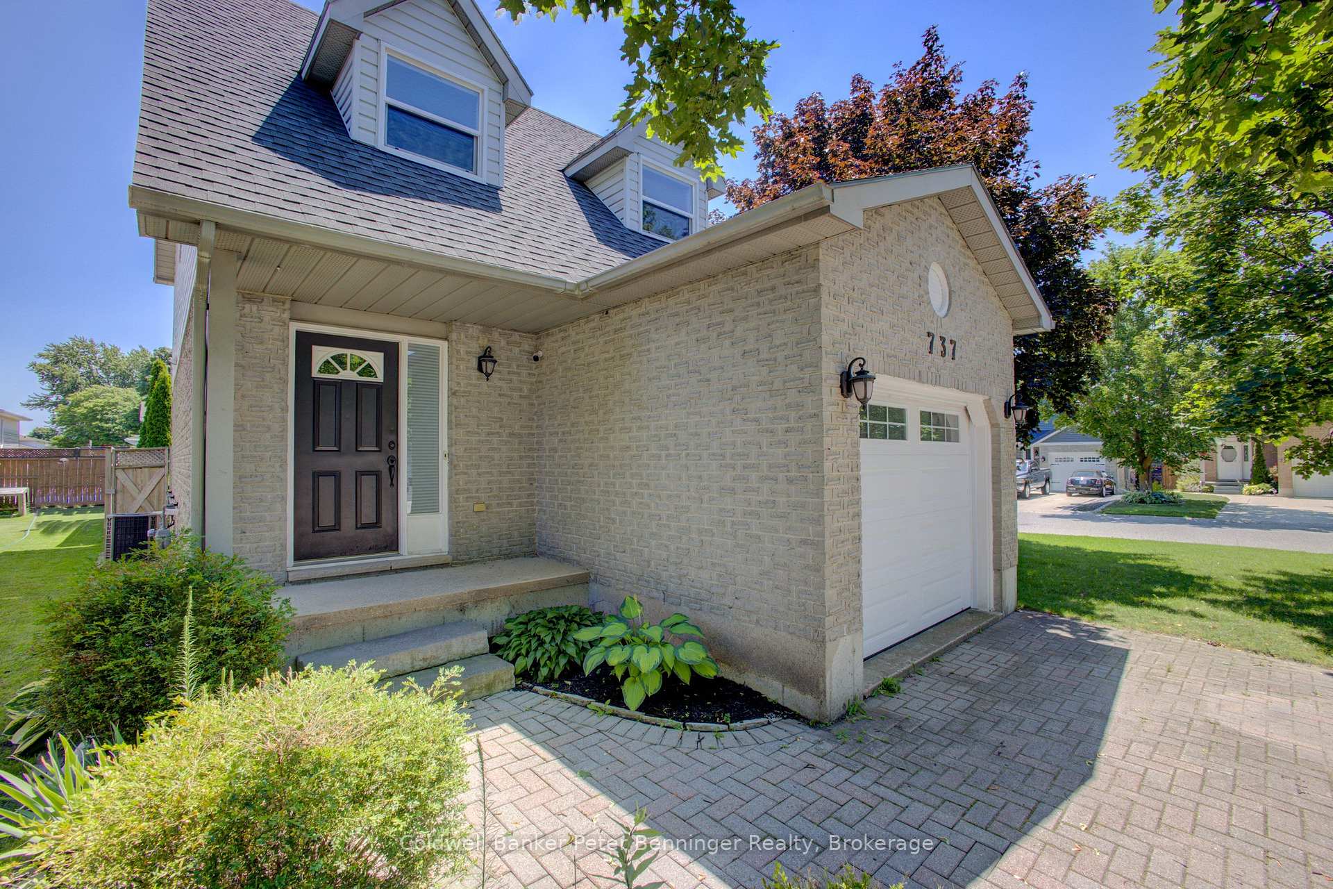 Photo 4 of 737 Mackendrick Drive, Kincardine — HOMEH