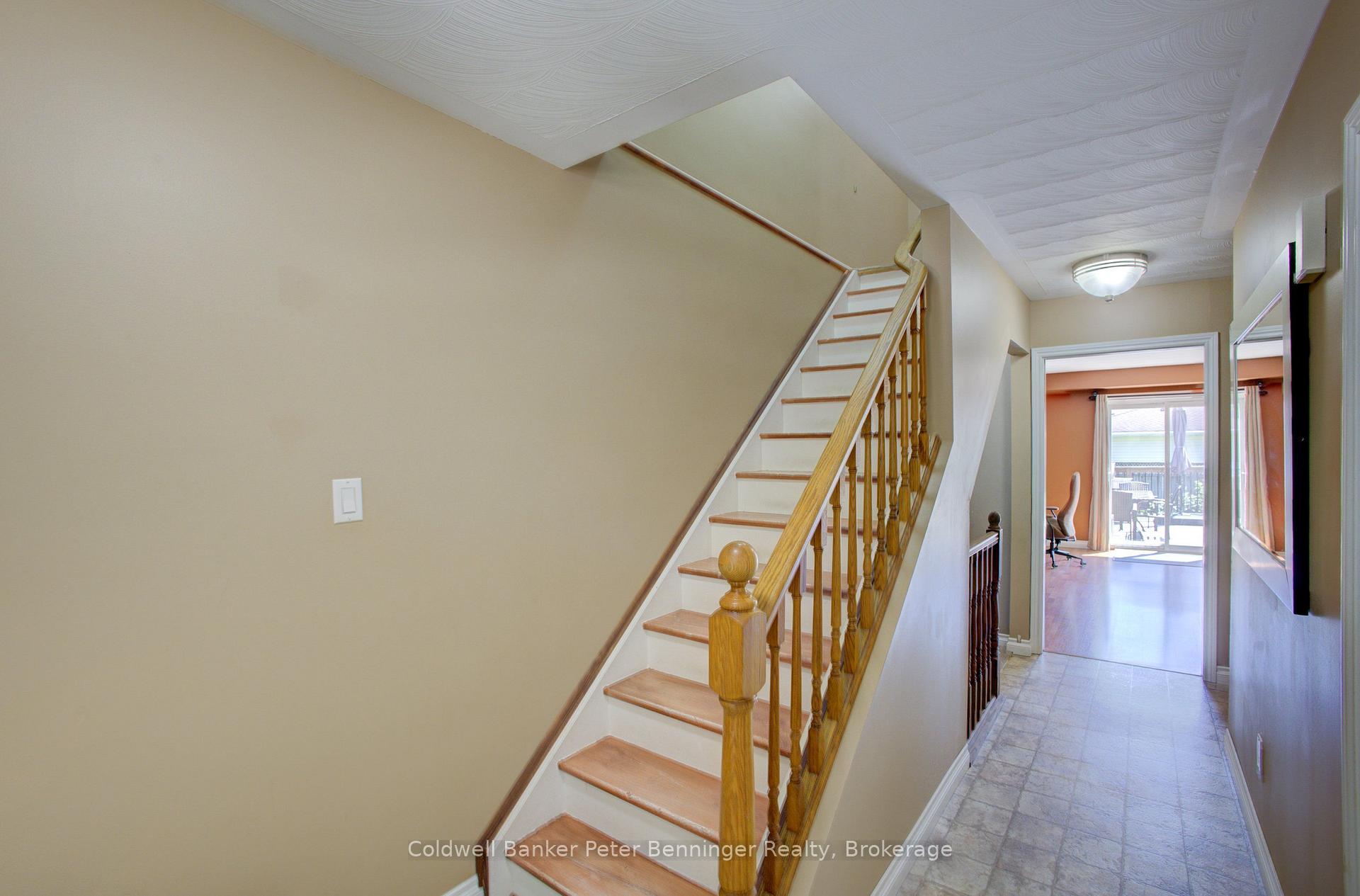 Photo 5 of 737 Mackendrick Drive, Kincardine — HOMEH
