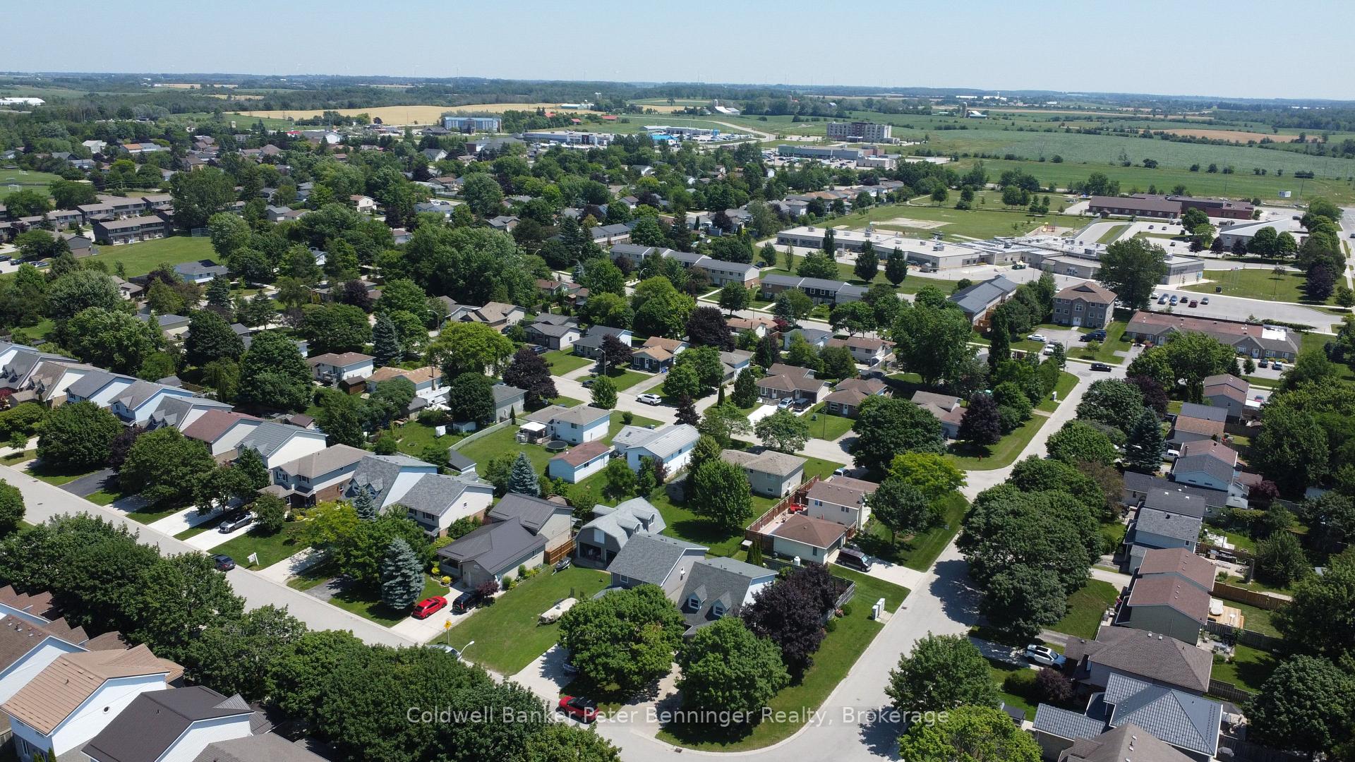 Photo 45 of 737 Mackendrick Drive, Kincardine — HOMEH