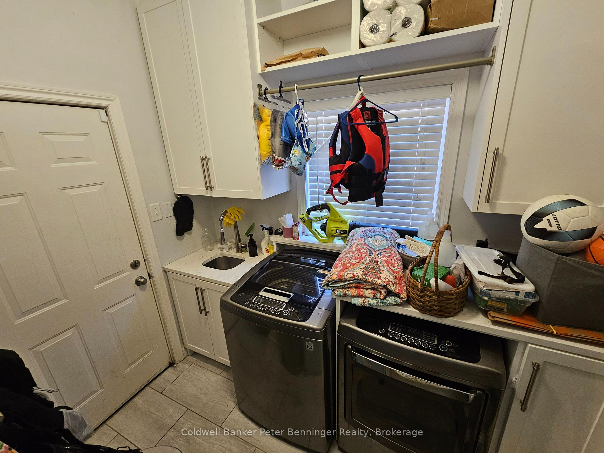 Photo 16 of 20 Bird Court, Cambridge, Clemens Mills/Saginaw — HOMEH