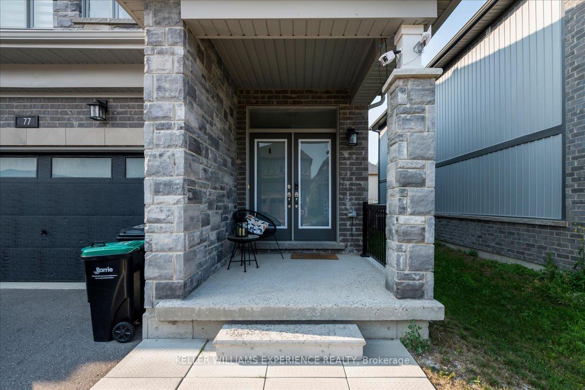 Photo 2 of 77 Alaskan Heights, Barrie, Rural Barrie Southwest — HOMEH