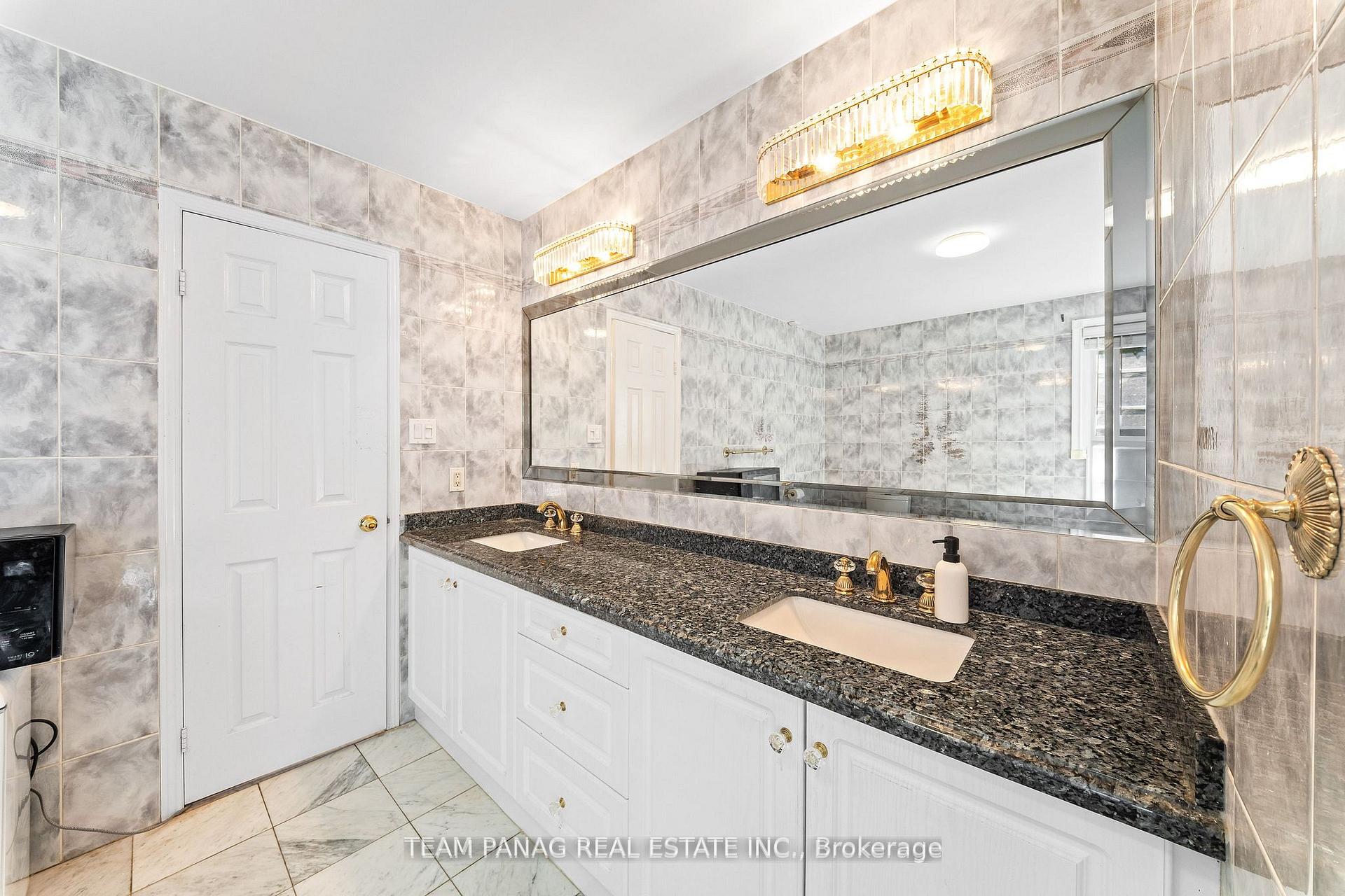Photo 31 of 8 Enchanted Court, Brampton, Snelgrove — HOMEH