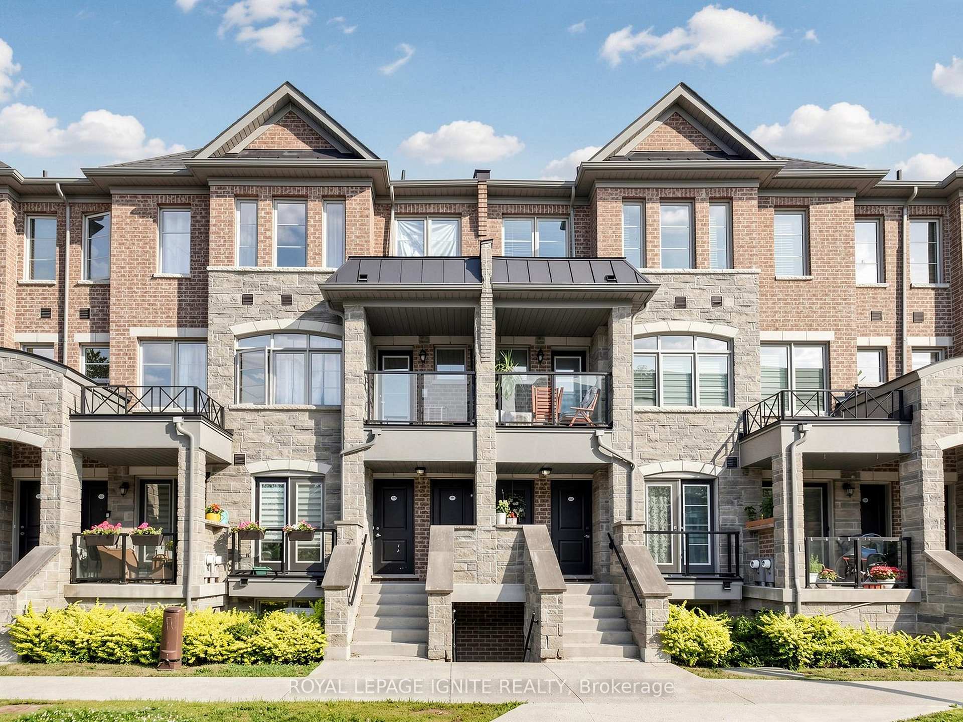 Photo 1 of Unit 156, 200 Veterans Drive, Brampton, Northwest Brampton — HOMEH