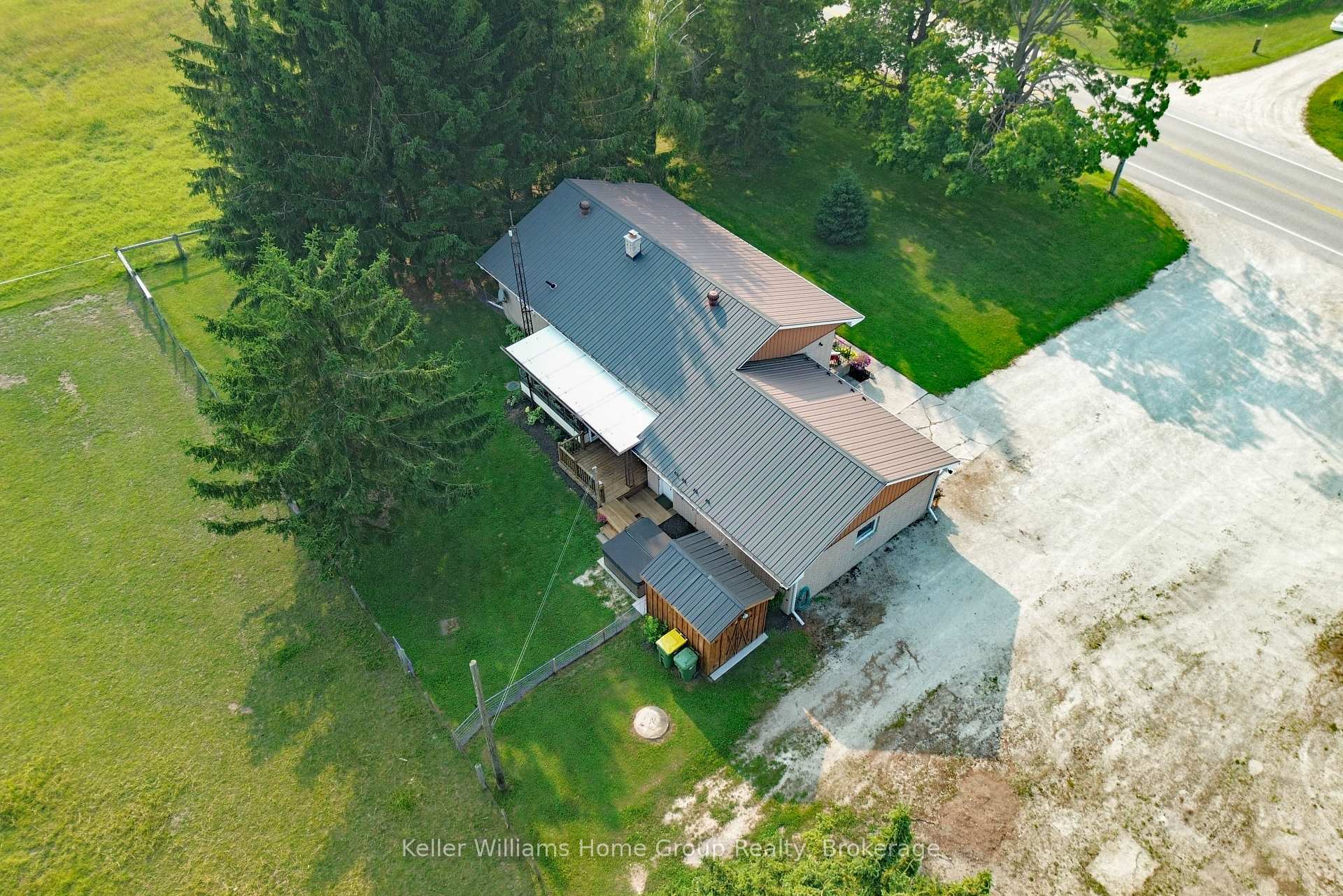 Photo 34 of 269514 Grey Road 9, Grey Highlands — HOMEH