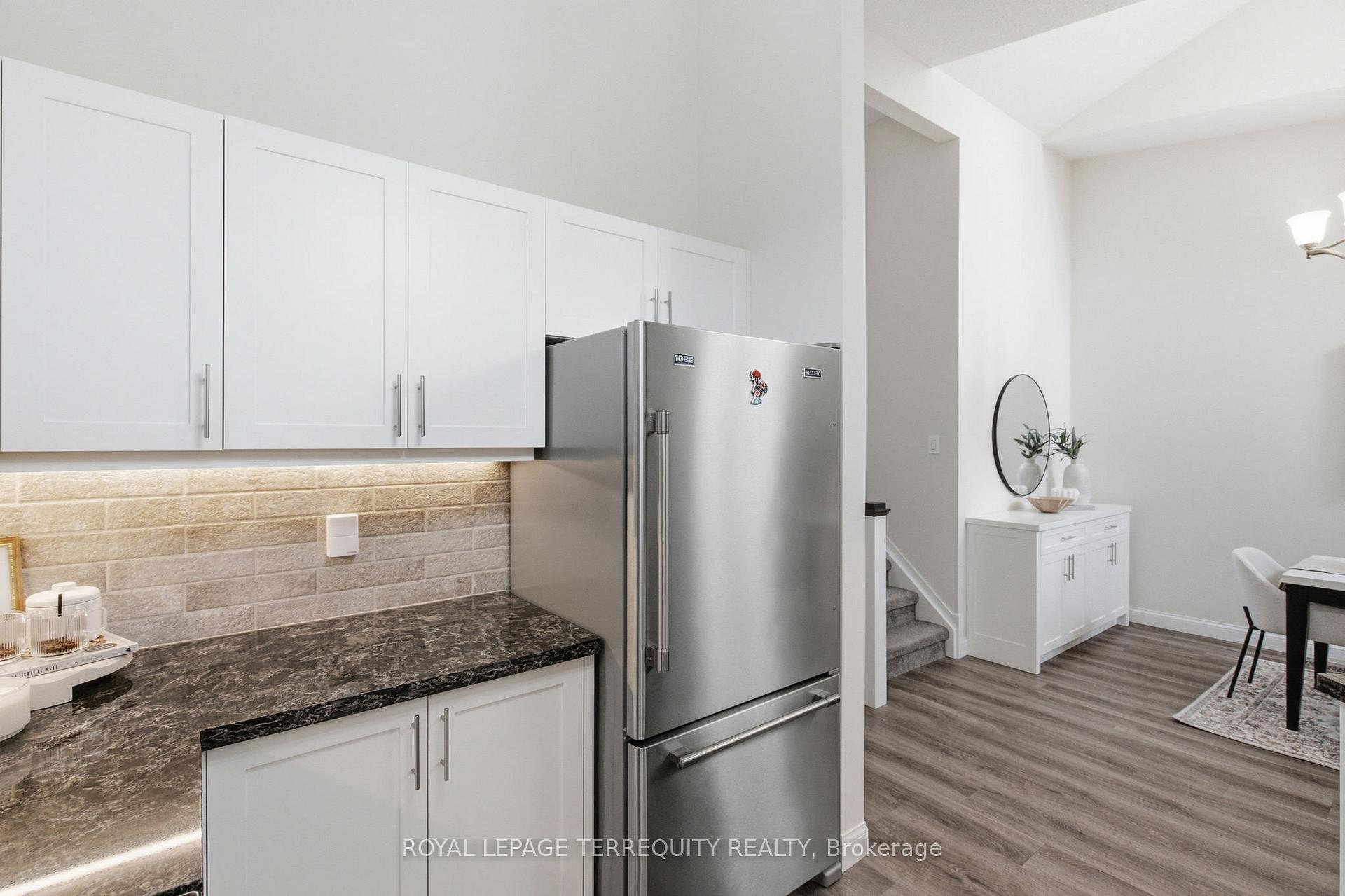 Photo 15 of 1765 Dufferin Street, Whitby, Port Whitby — HOMEH
