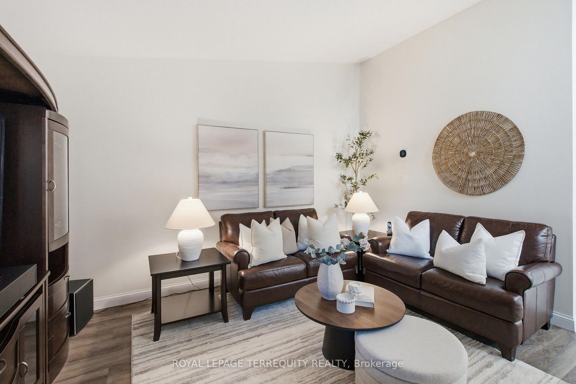 Photo 17 of 1765 Dufferin Street, Whitby, Port Whitby — HOMEH