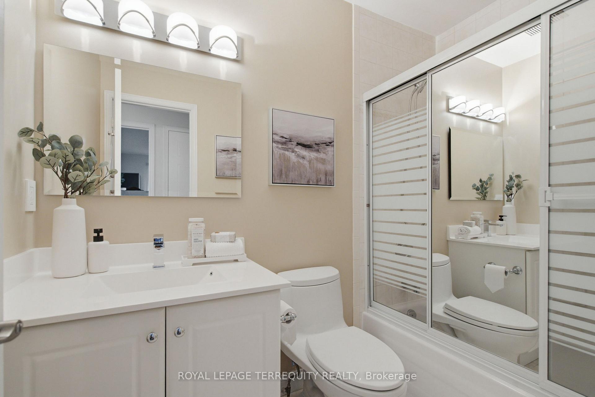 Photo 25 of 1765 Dufferin Street, Whitby, Port Whitby — HOMEH