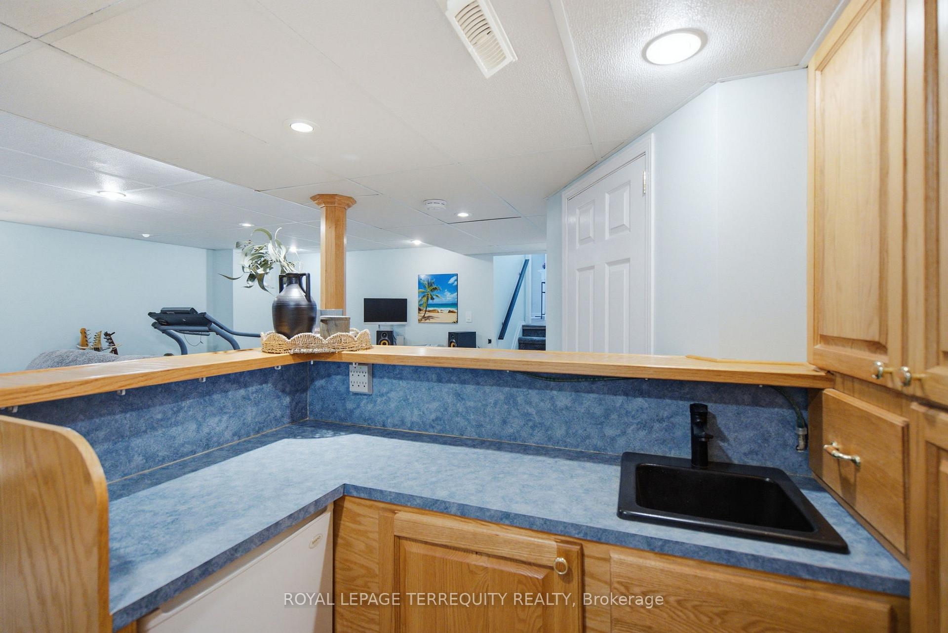 Photo 35 of 1765 Dufferin Street, Whitby, Port Whitby — HOMEH
