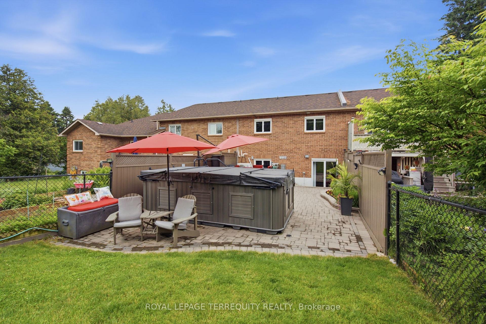 Photo 37 of 1765 Dufferin Street, Whitby, Port Whitby — HOMEH
