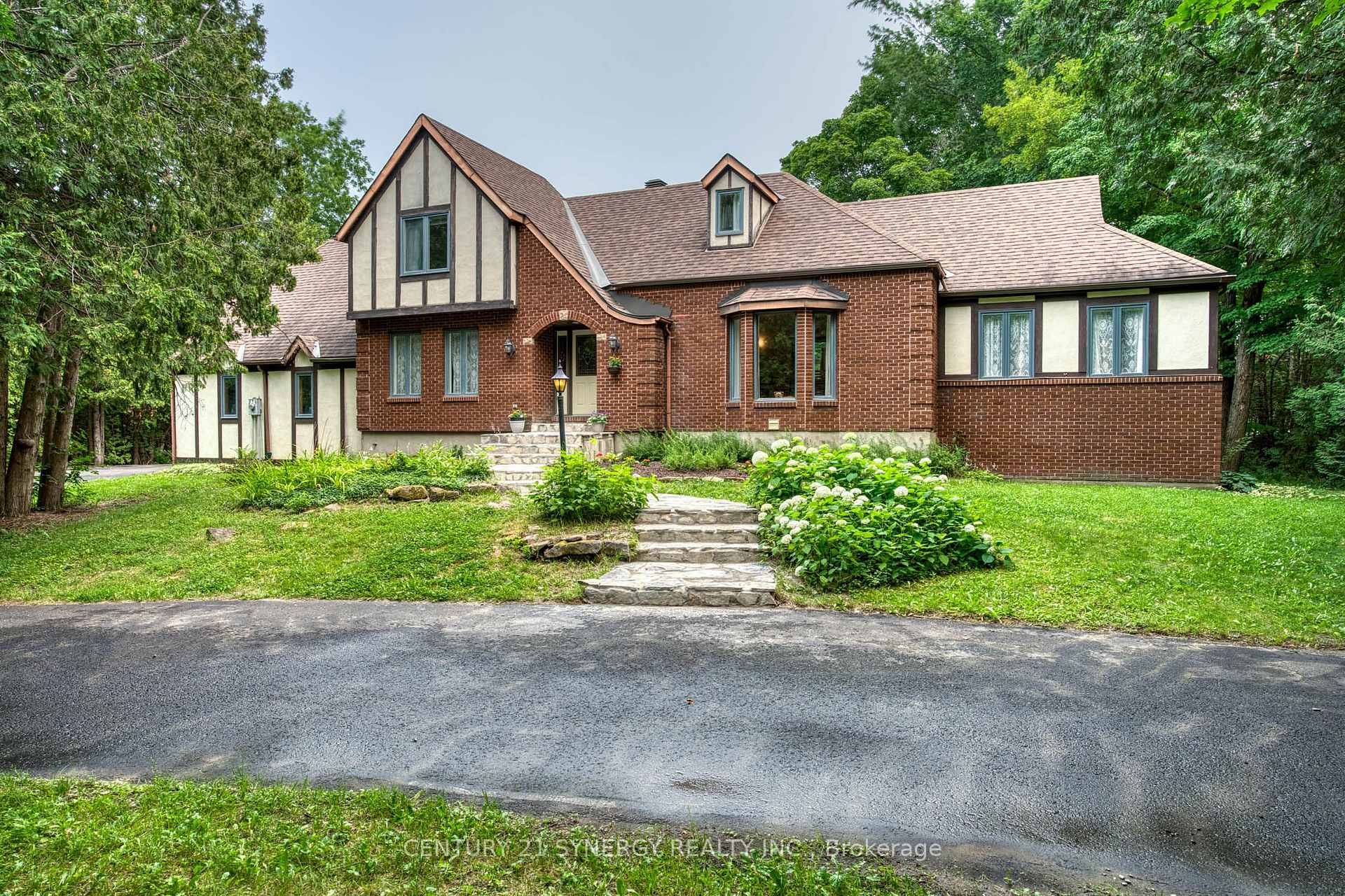 Photo 1 of 306 Mcgregor Drive, Beckwith, Beckwith Twp — HOMEH