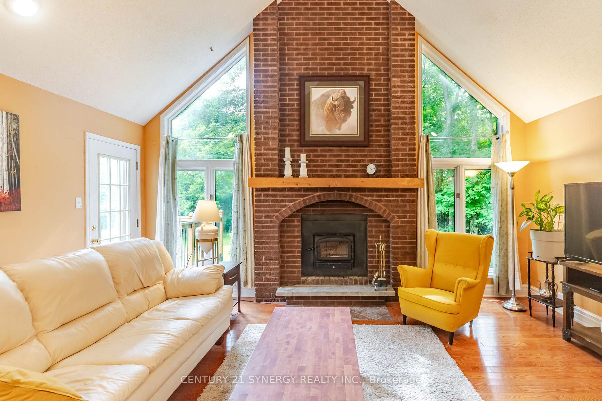 Photo 5 of 306 Mcgregor Drive, Beckwith, Beckwith Twp — HOMEH