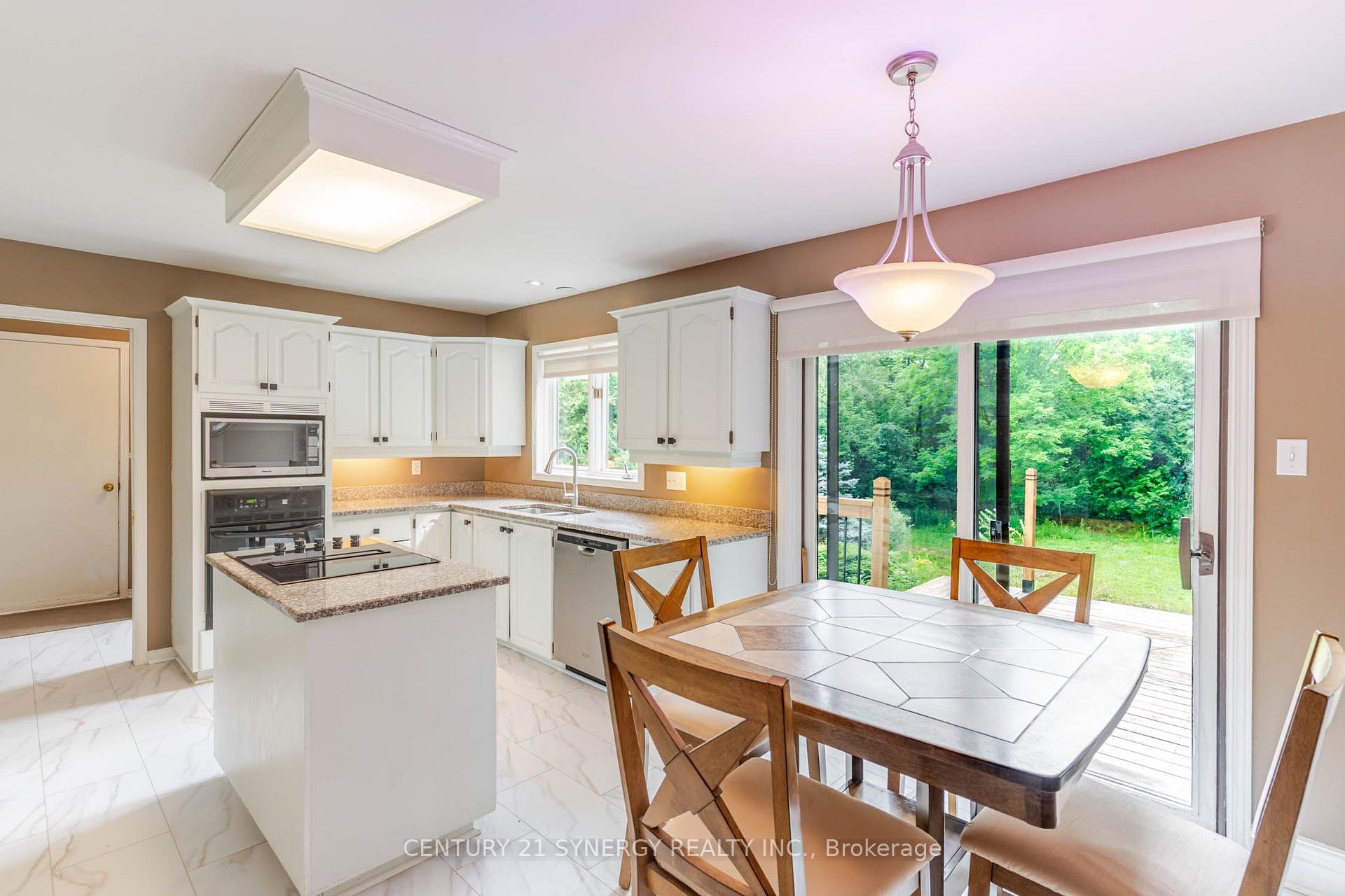 Photo 8 of 306 Mcgregor Drive, Beckwith, Beckwith Twp — HOMEH
