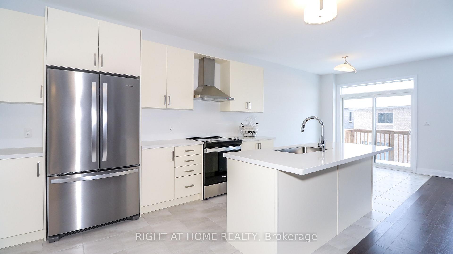 Photo 9 of 18 Periwinkle Road, Springwater, Midhurst — HOMEH