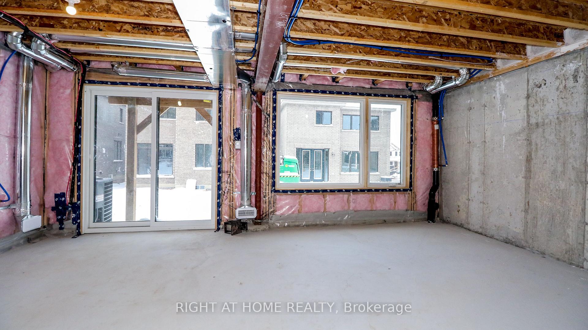 Photo 23 of 18 Periwinkle Road, Springwater, Midhurst — HOMEH