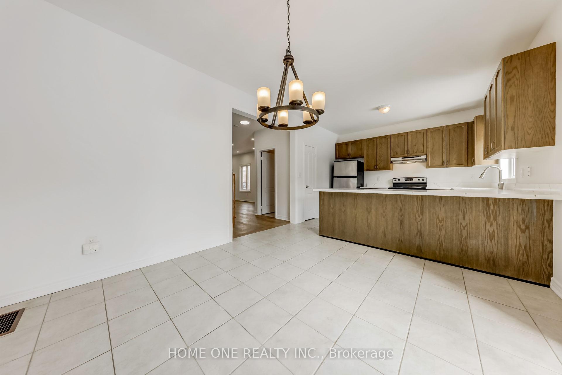 Photo 15 of 39 Silverado Hills Drive, Markham, Cathedraltown — HOMEH