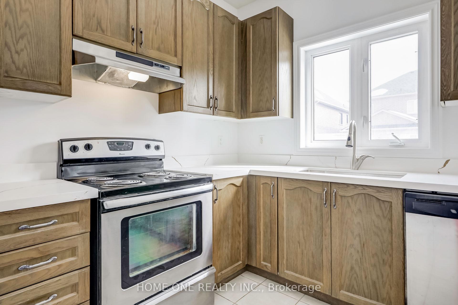 Photo 19 of 39 Silverado Hills Drive, Markham, Cathedraltown — HOMEH