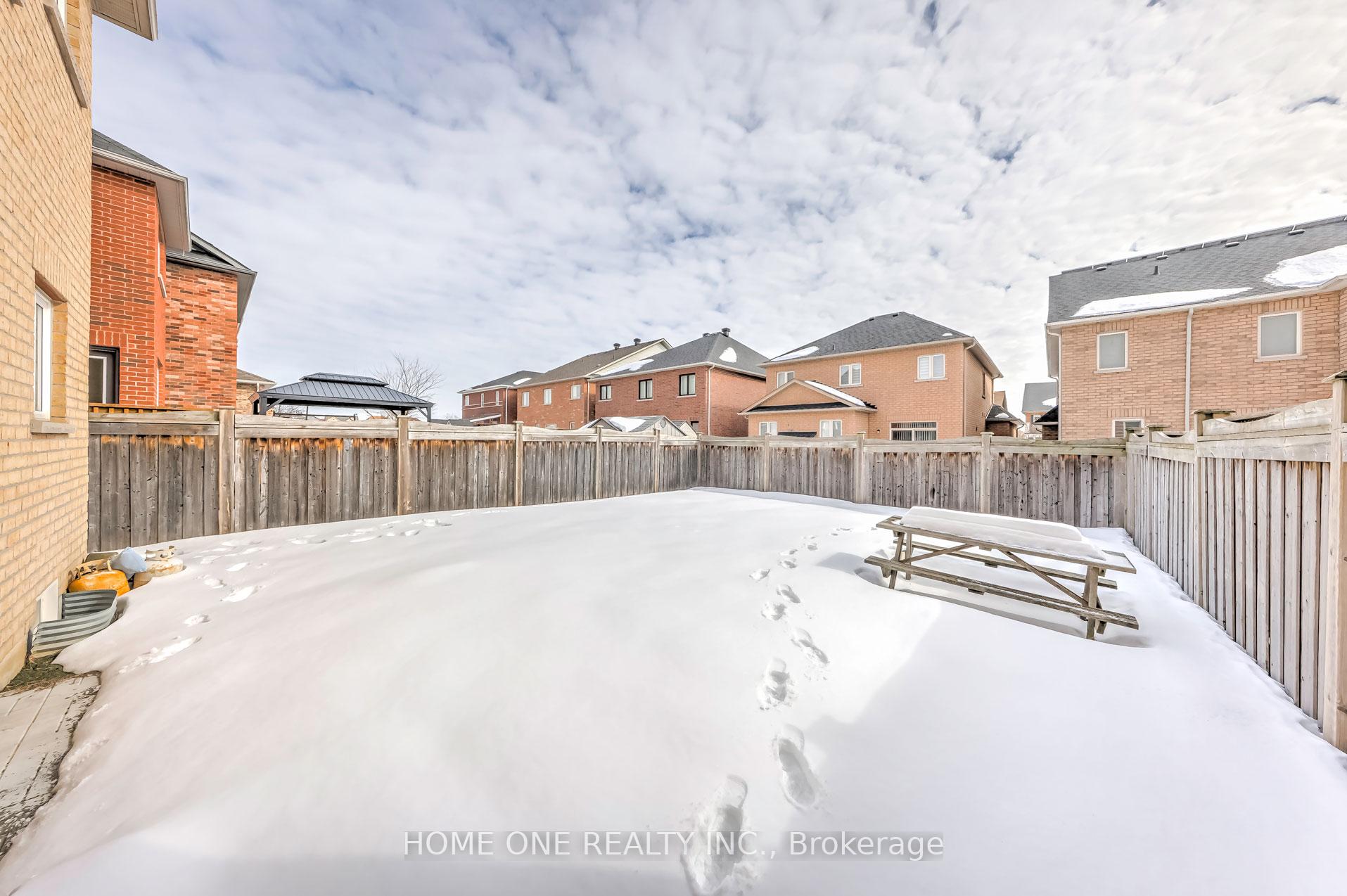 Photo 33 of 39 Silverado Hills Drive, Markham, Cathedraltown — HOMEH