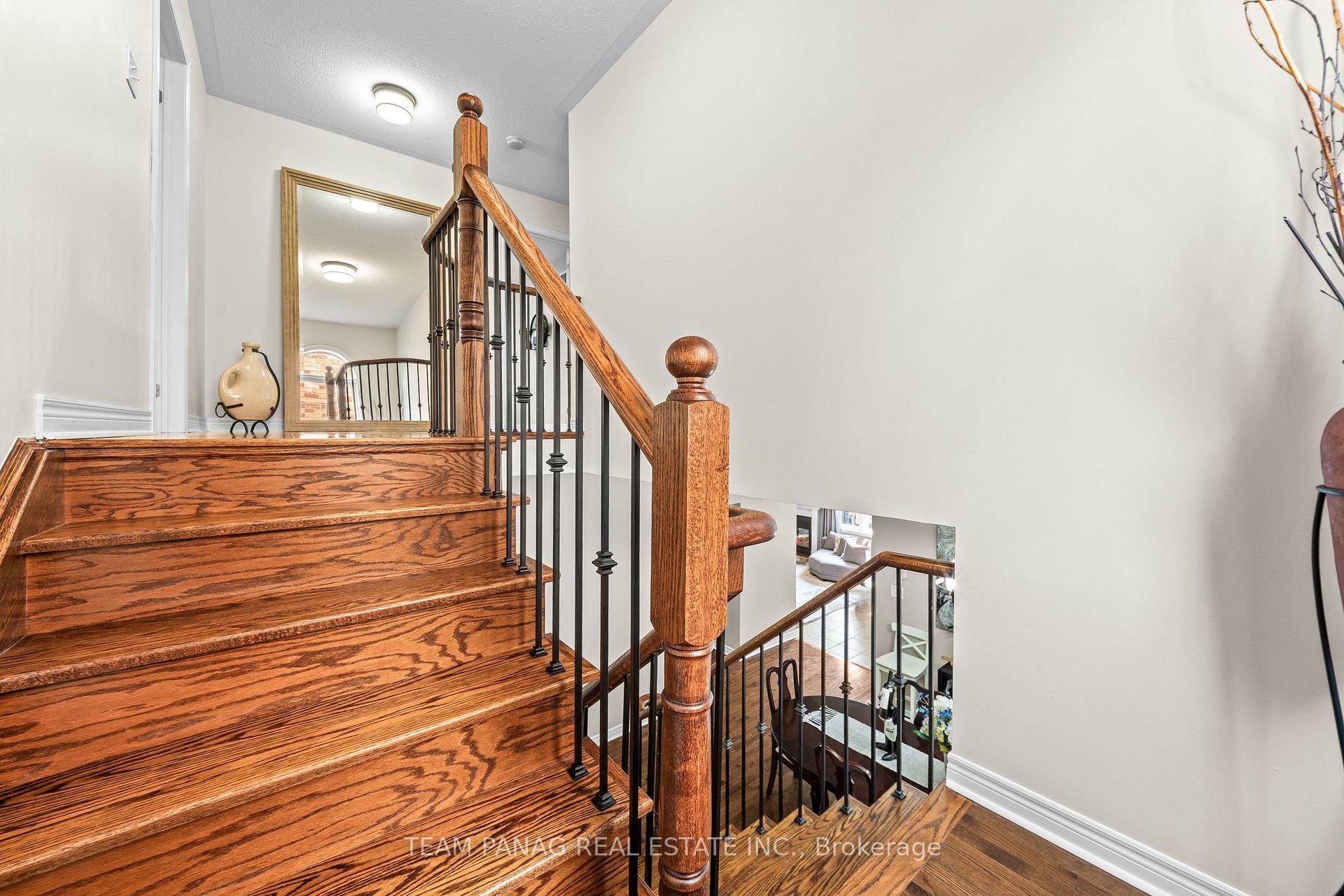 Photo 28 of 32 Impulse Circle, Brampton, Credit Valley — HOMEH