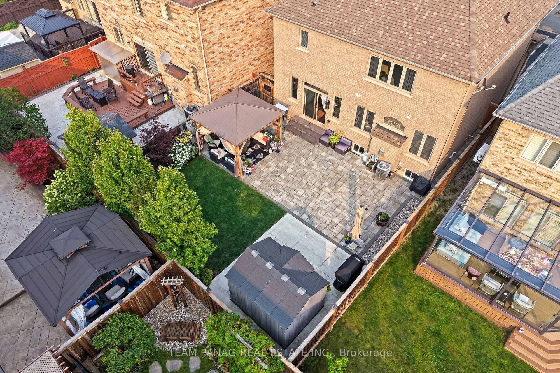 Photo 50 of 32 Impulse Circle, Brampton, Credit Valley — HOMEH