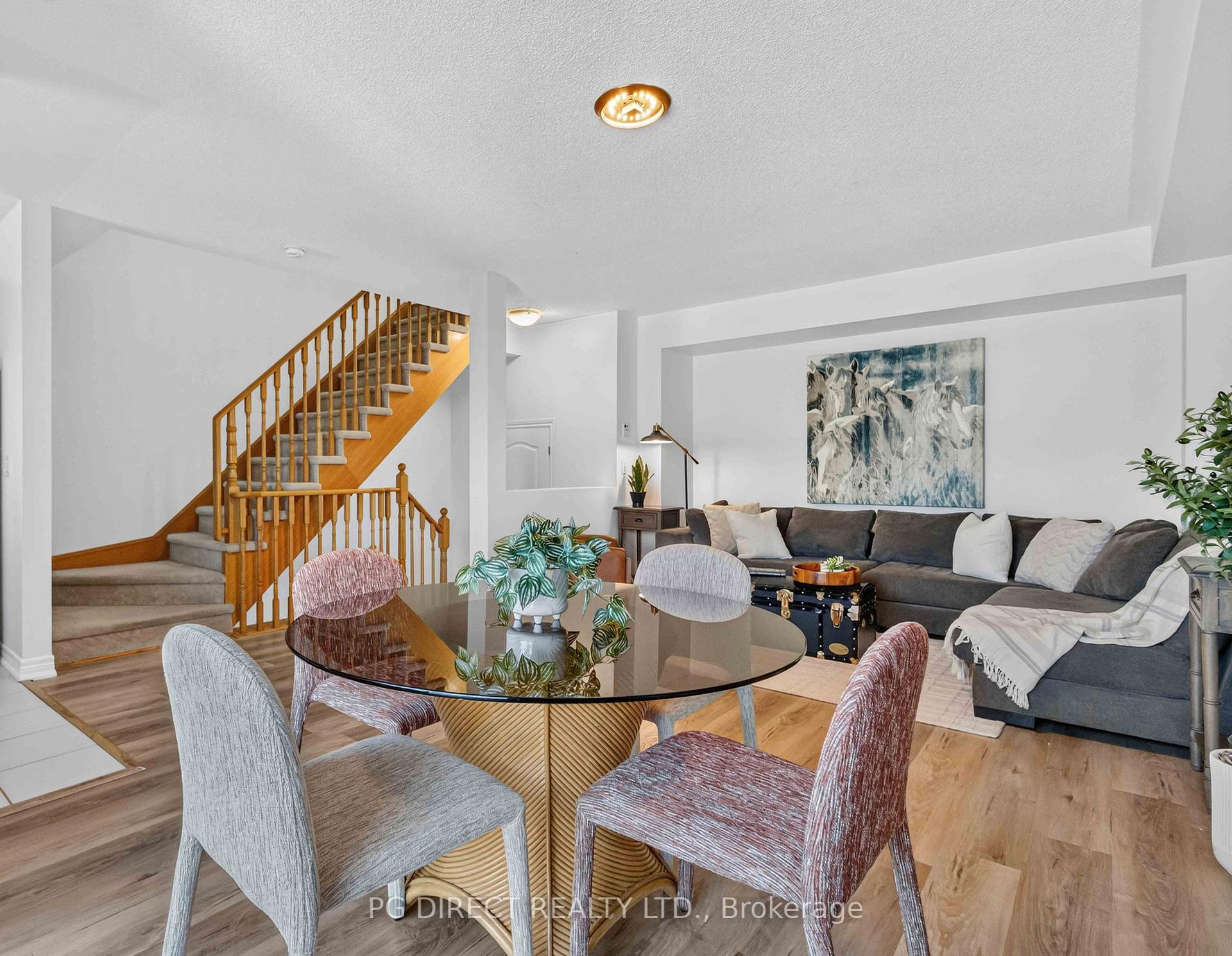 Photo 12 of 83 Great Gabe Crescent, Oshawa, Windfields — HOMEH