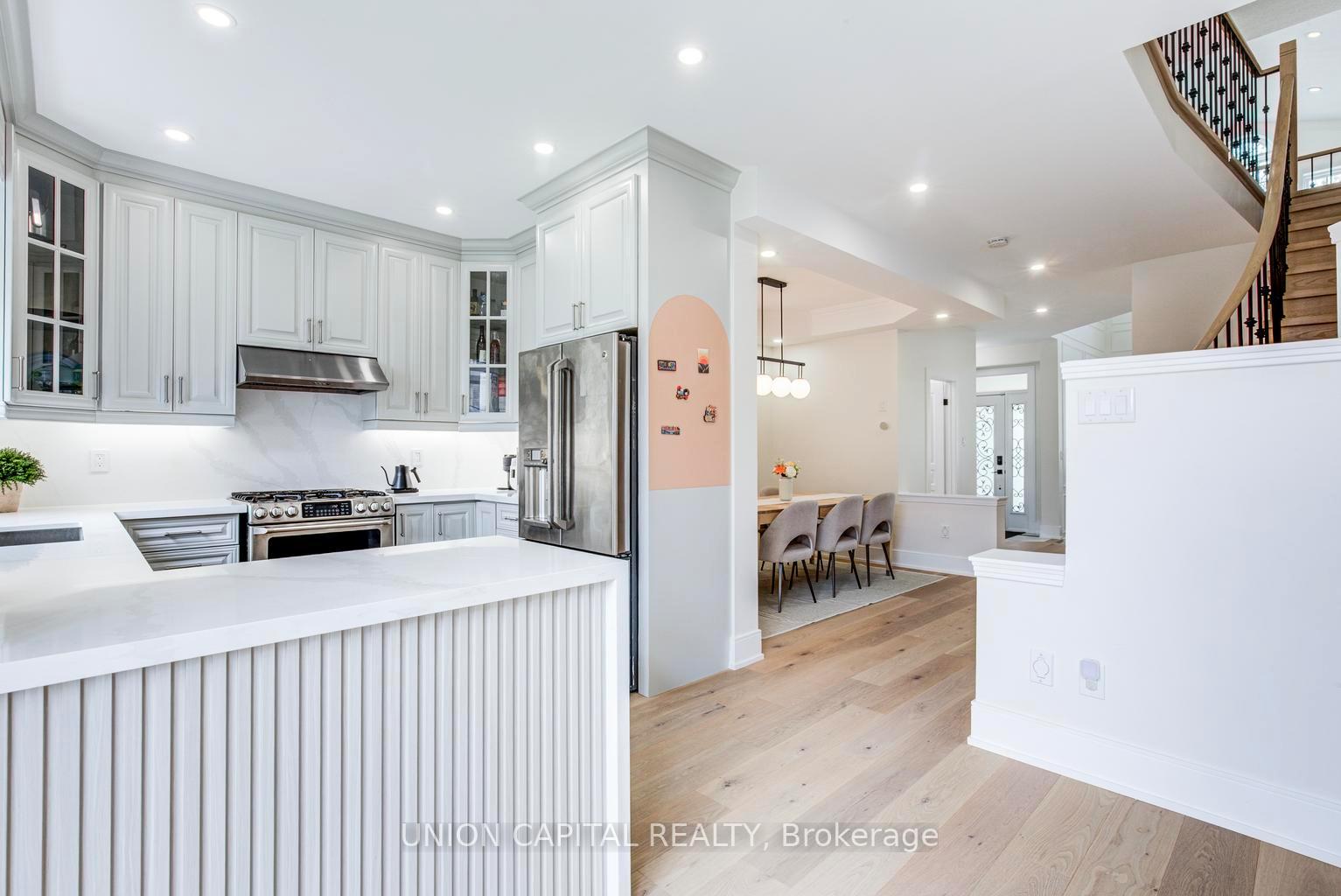 Photo 13 of 69 Southbrook Crescent, Markham, Cachet — HOMEH