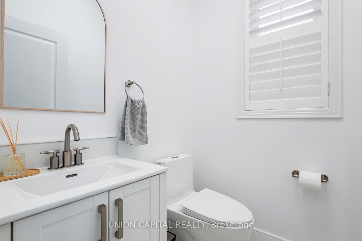 Photo 22 of 69 Southbrook Crescent, Markham, Cachet — HOMEH
