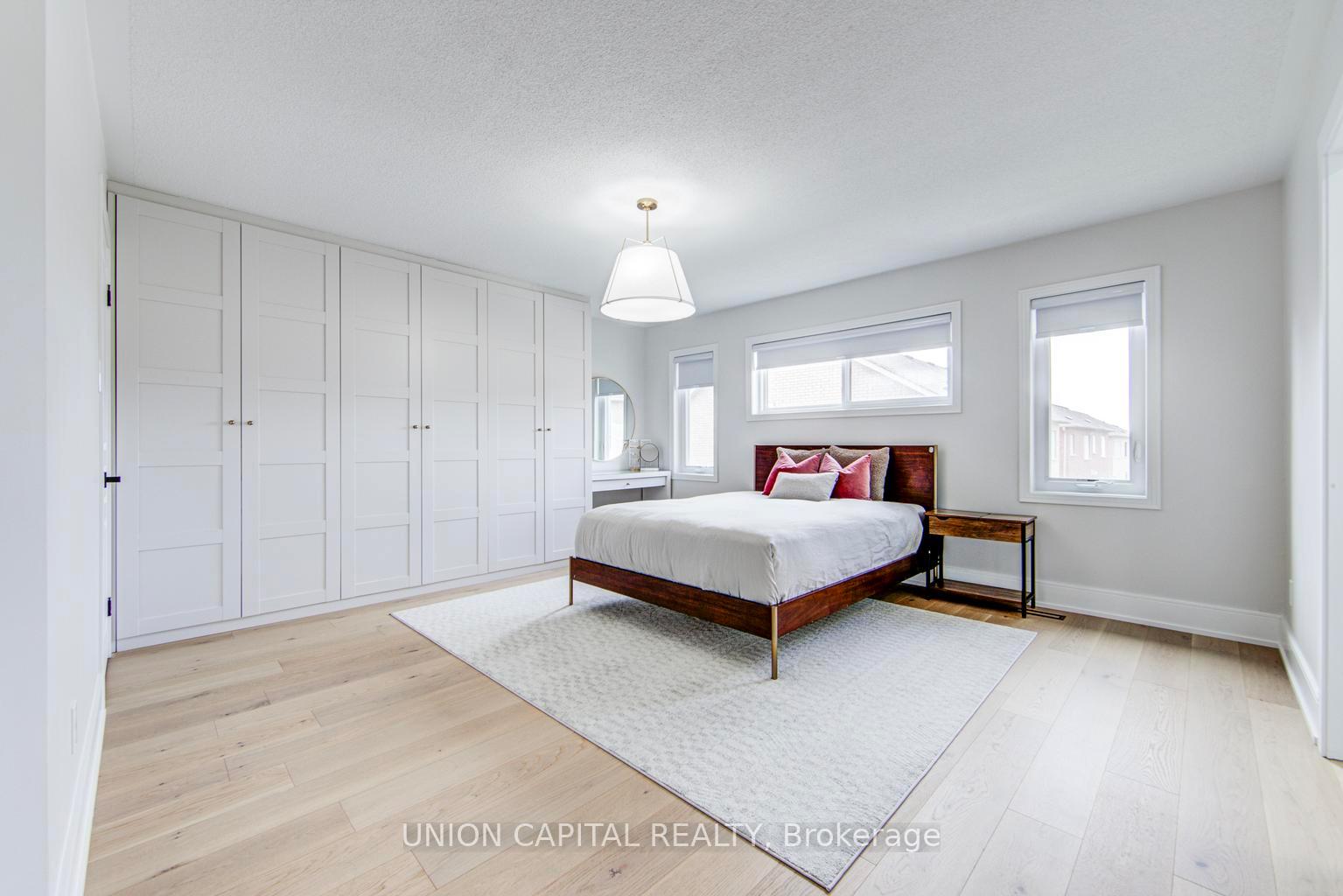 Photo 25 of 69 Southbrook Crescent, Markham, Cachet — HOMEH