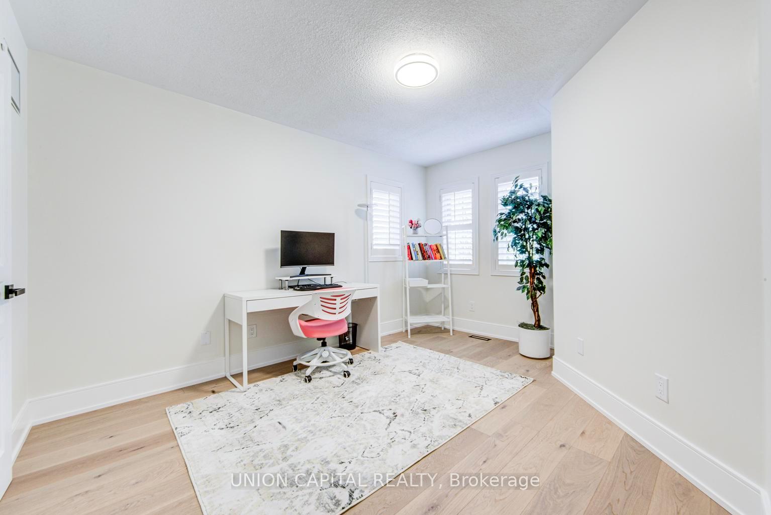 Photo 33 of 69 Southbrook Crescent, Markham, Cachet — HOMEH