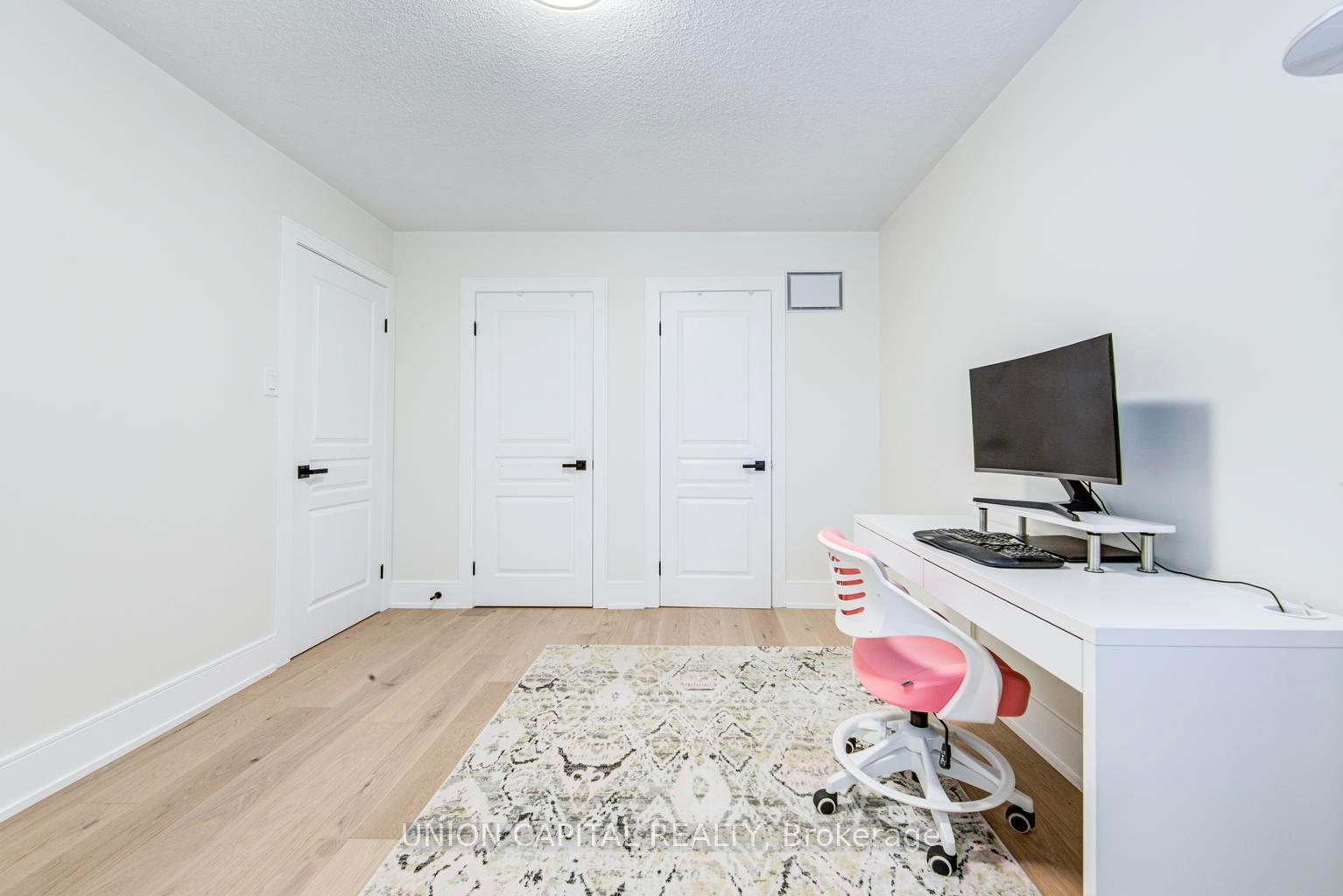 Photo 35 of 69 Southbrook Crescent, Markham, Cachet — HOMEH