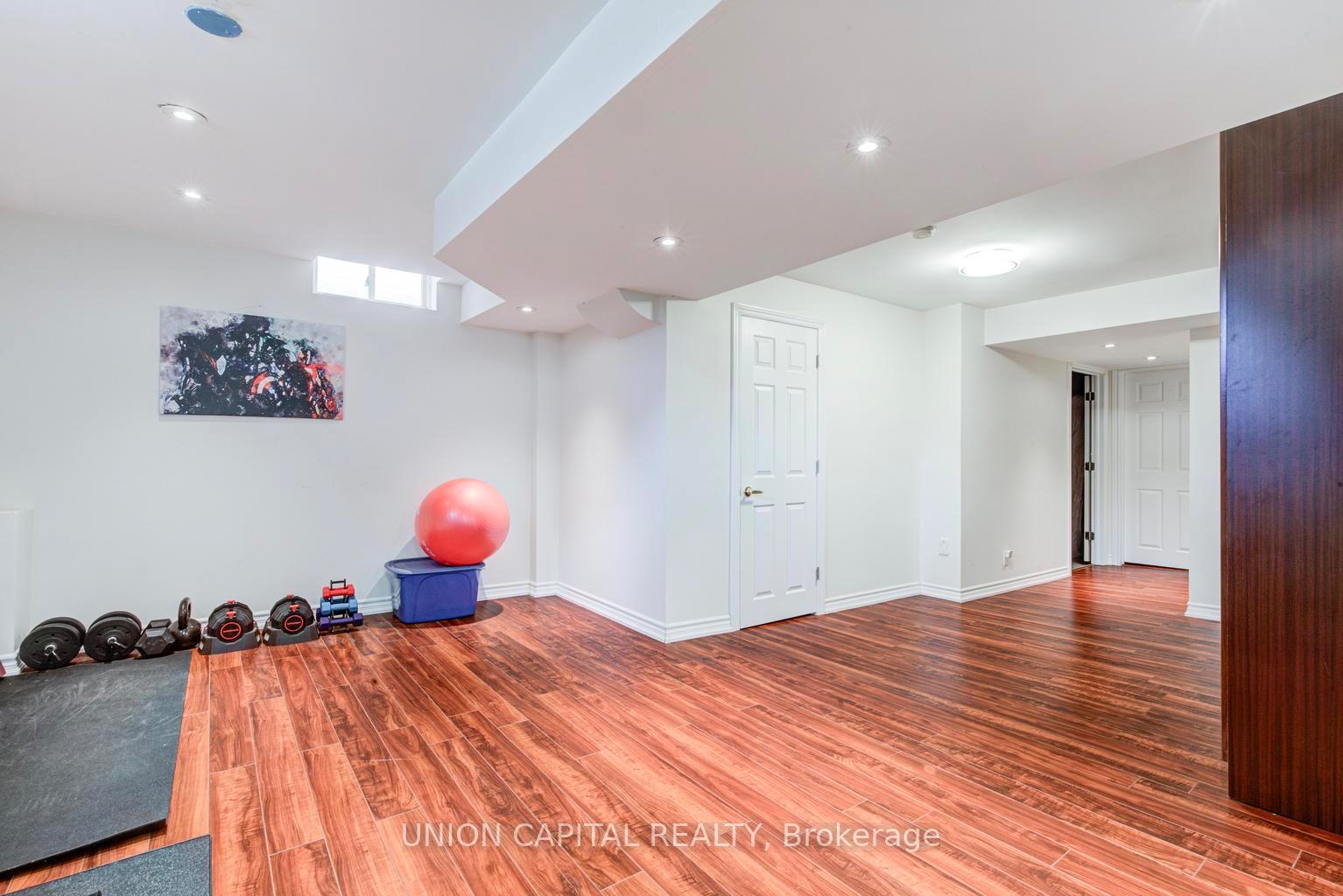 Photo 46 of 69 Southbrook Crescent, Markham, Cachet — HOMEH