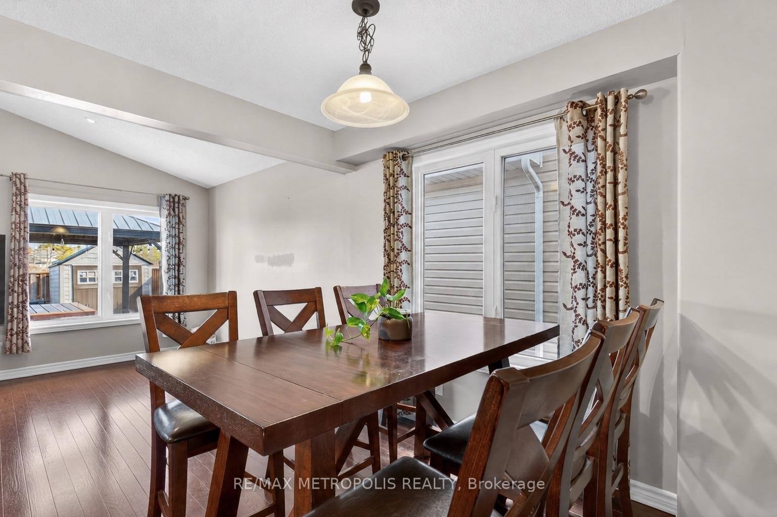 Photo 5 of 1276 Atkinson Street, Kingston, City Northwest — HOMEH