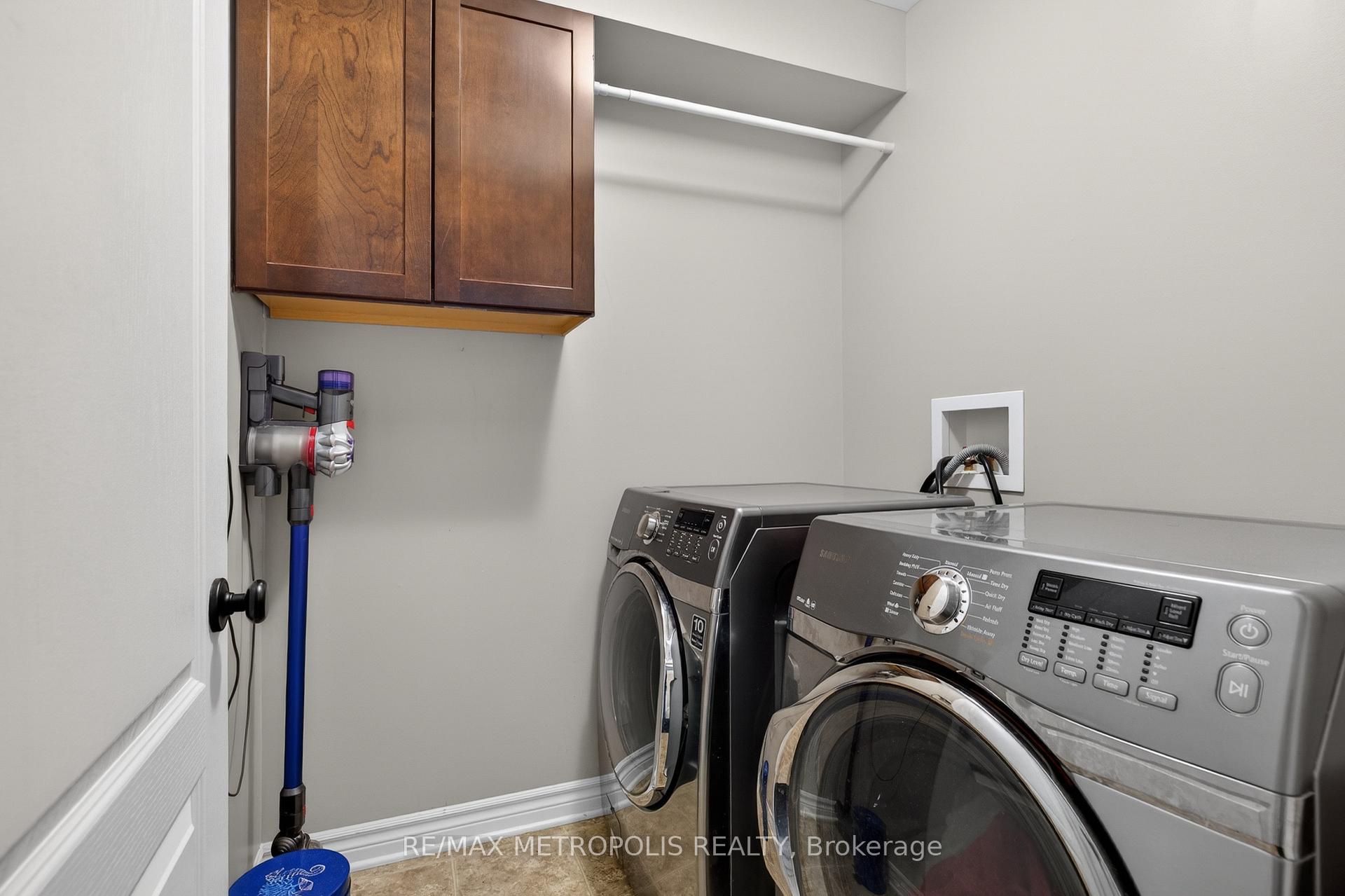 Photo 13 of 1276 Atkinson Street, Kingston, City Northwest — HOMEH