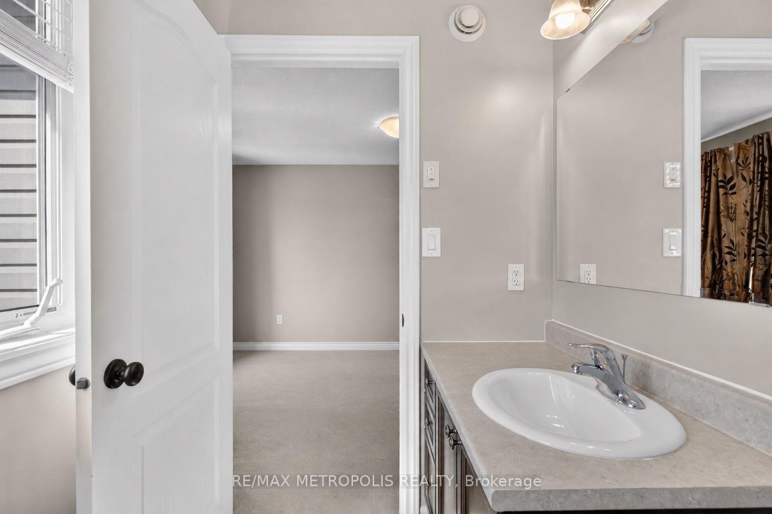 Photo 20 of 1276 Atkinson Street, Kingston, City Northwest — HOMEH