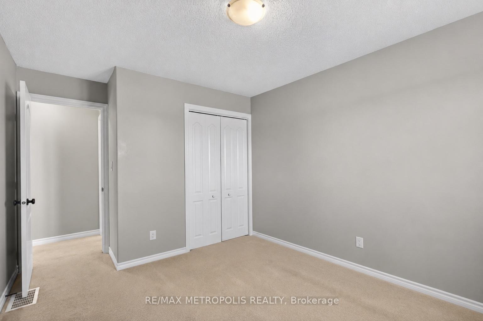 Photo 25 of 1276 Atkinson Street, Kingston, City Northwest — HOMEH