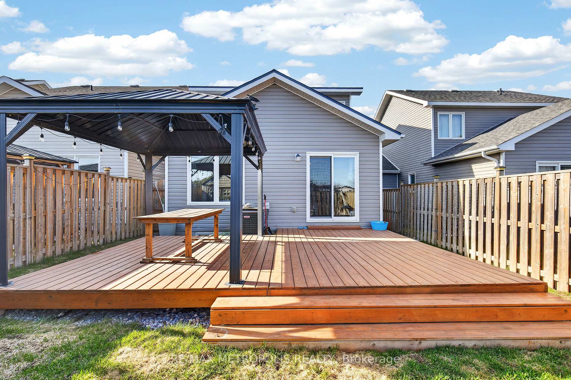 Photo 35 of 1276 Atkinson Street, Kingston, City Northwest — HOMEH