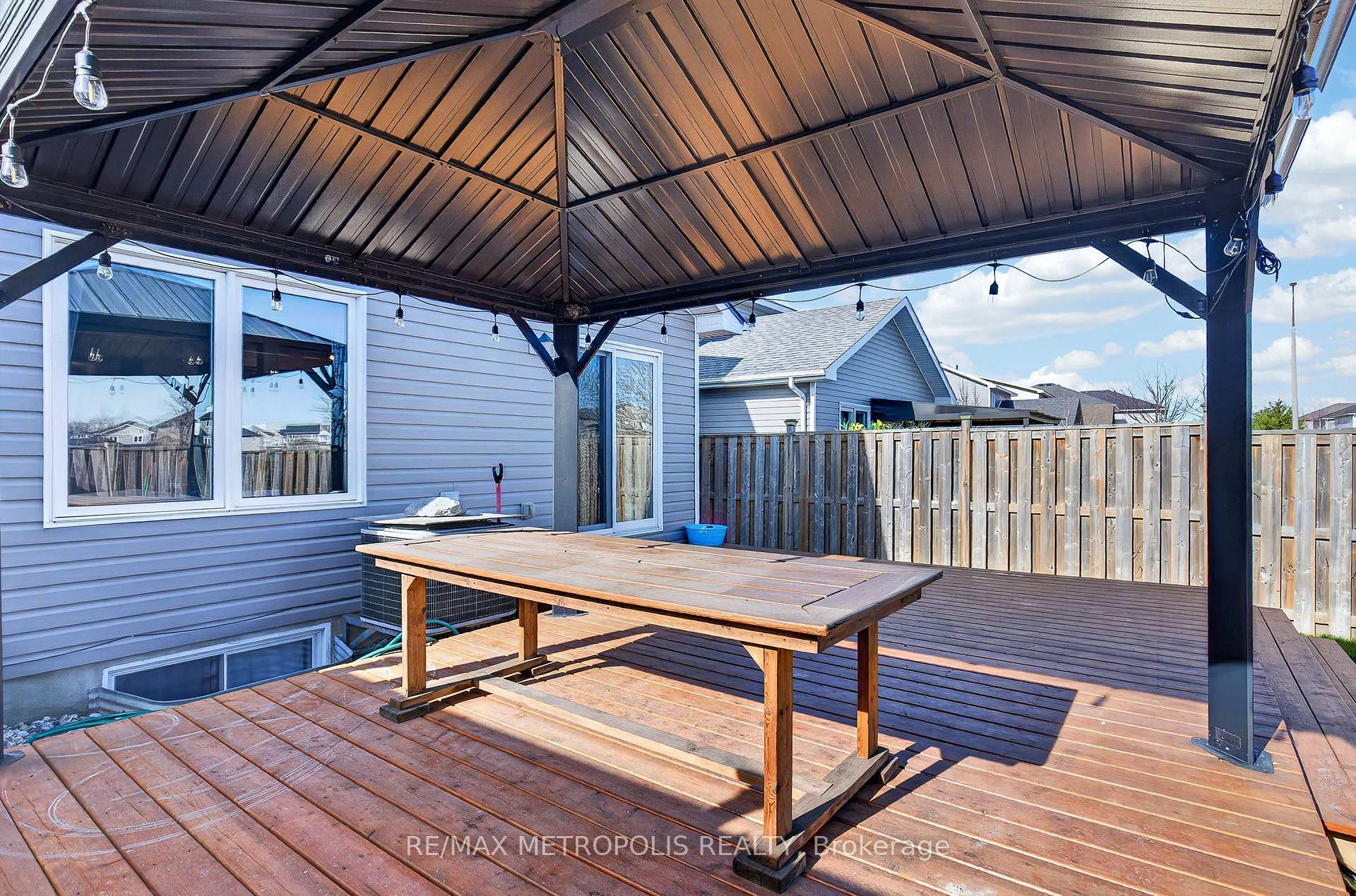 Photo 37 of 1276 Atkinson Street, Kingston, City Northwest — HOMEH