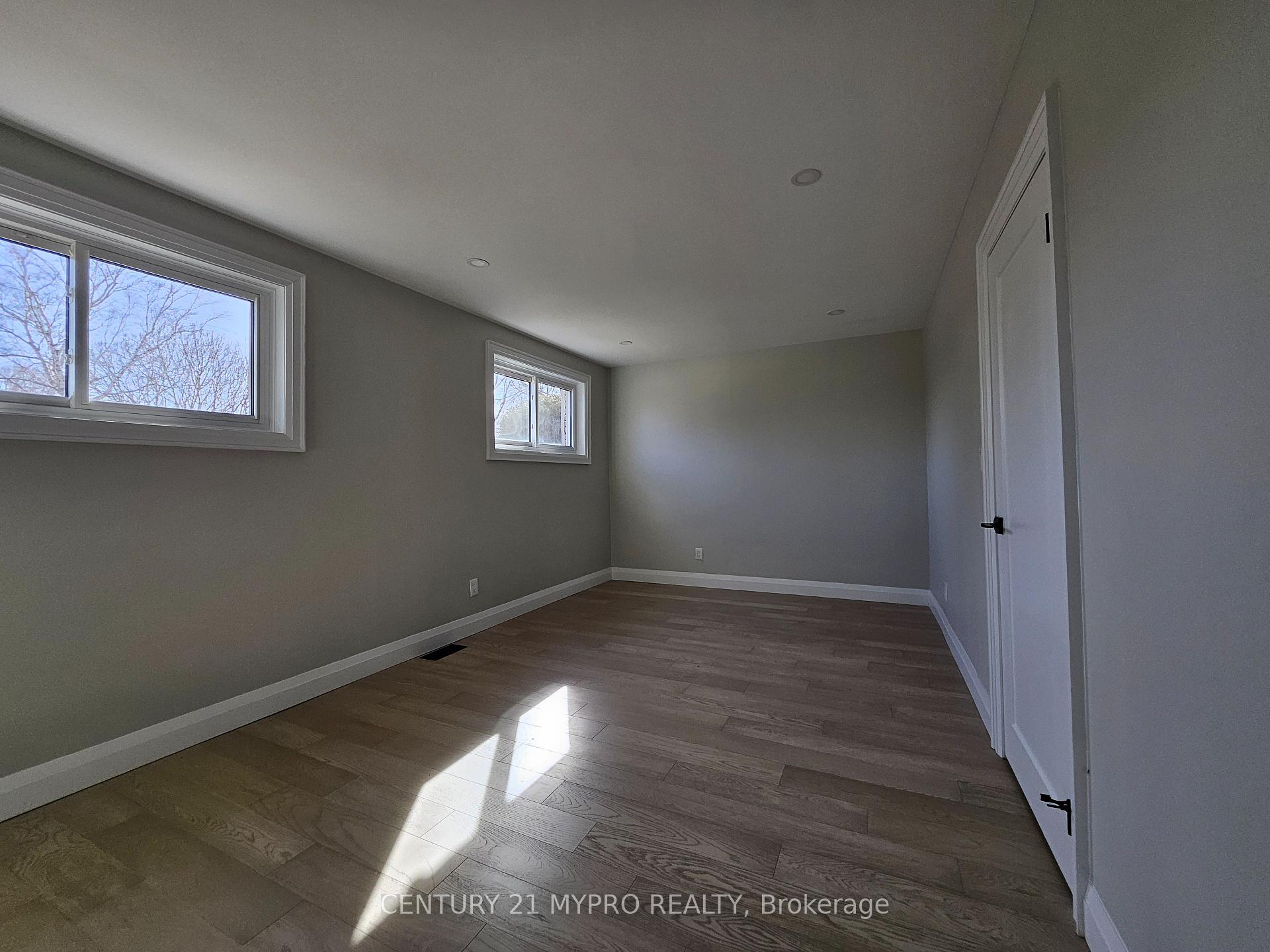 Photo 19 of 2135 Cobblestone Drive, Burlington, Brant Hills — HOMEH