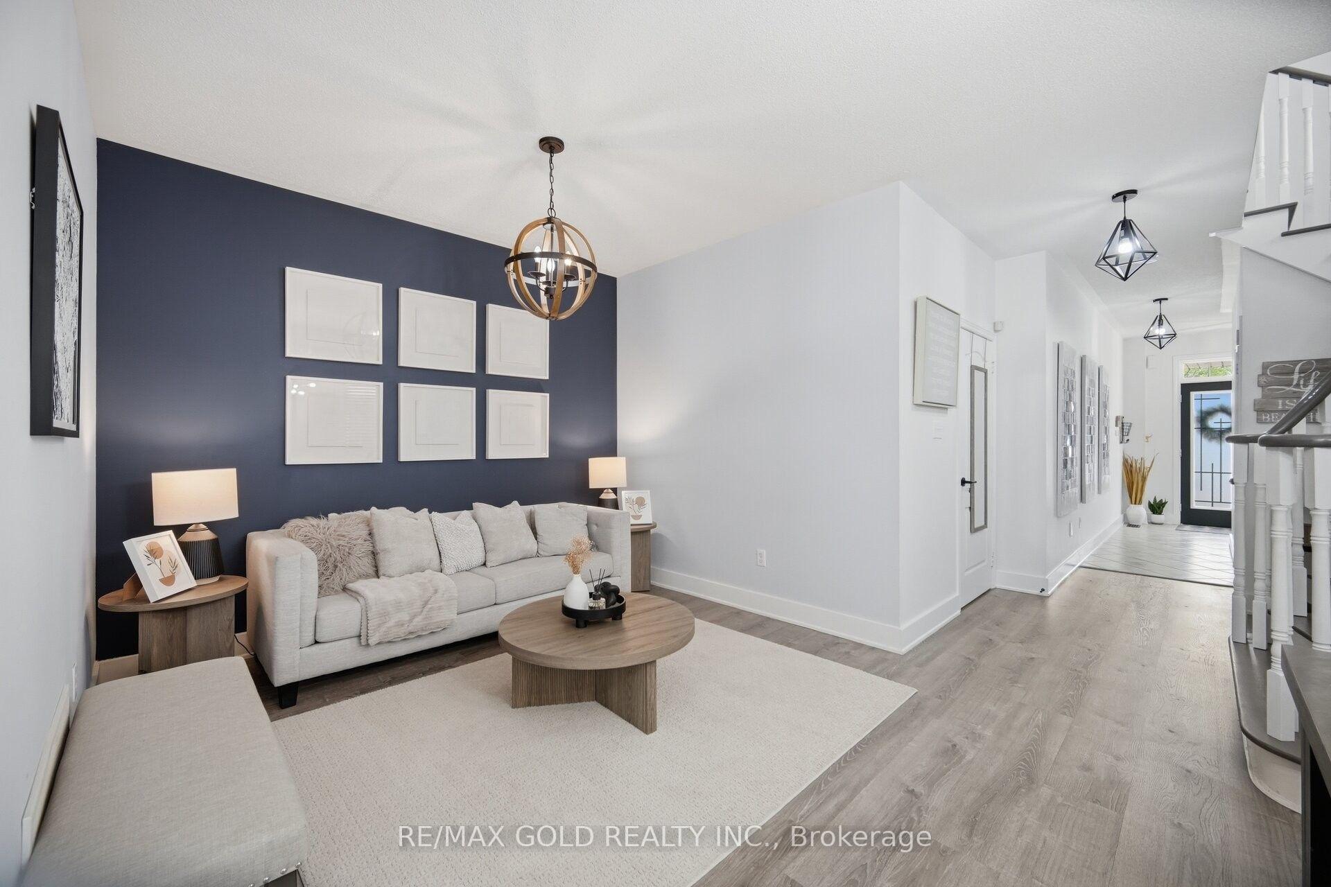Photo 4 of 22 Mulgrave Street, Brampton, Bram East — HOMEH