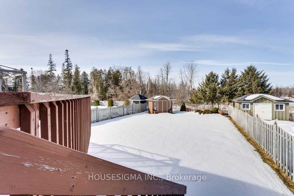 Photo 3 of 129 Gore Drive, Barrie, Ardagh — HOMEH