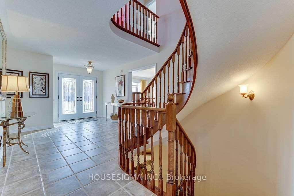 Photo 6 of 129 Gore Drive, Barrie, Ardagh — HOMEH