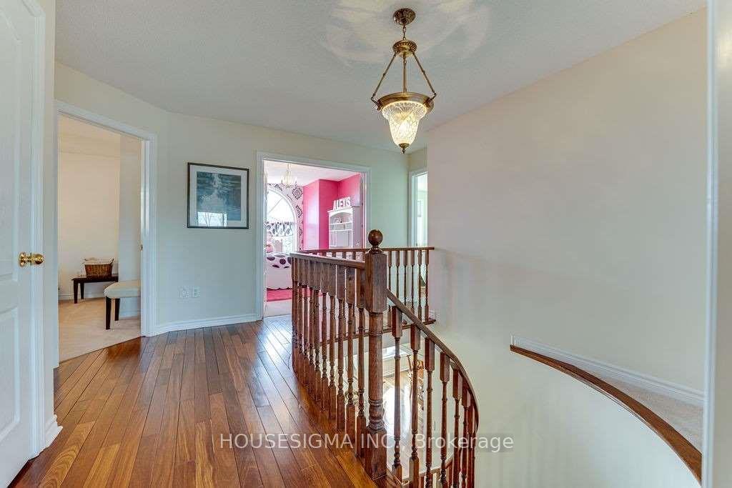 Photo 20 of 129 Gore Drive, Barrie, Ardagh — HOMEH