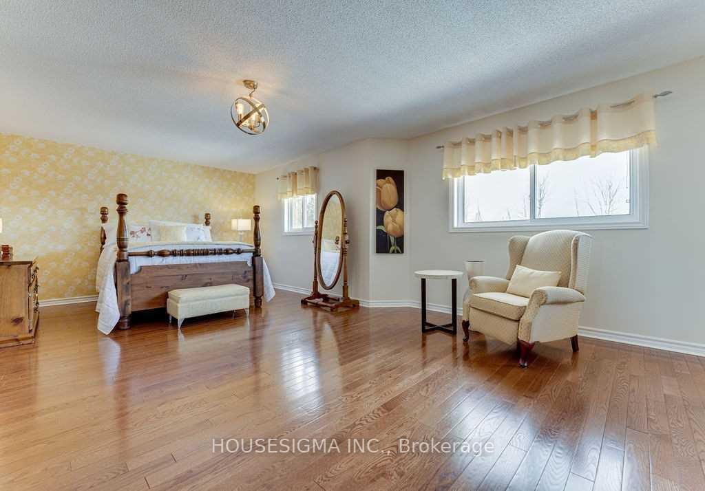 Photo 22 of 129 Gore Drive, Barrie, Ardagh — HOMEH