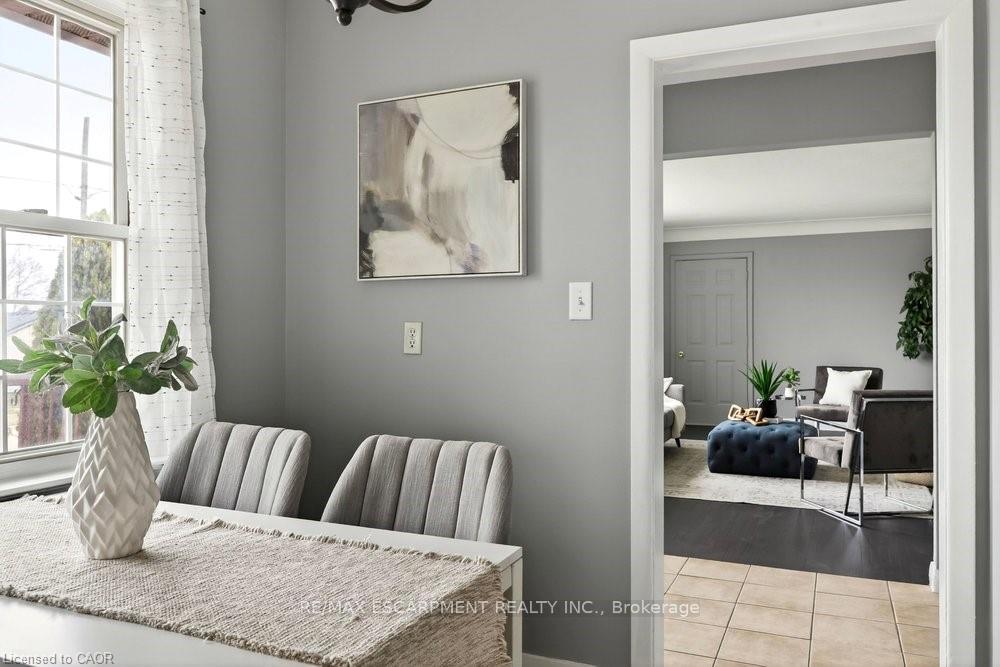 Photo 6 of 76 Margaret Avenue, Hamilton, Stoney Creek — HOMEH