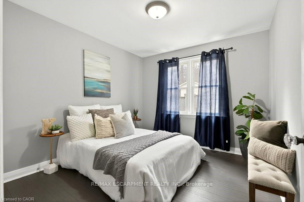 Photo 14 of 76 Margaret Avenue, Hamilton, Stoney Creek — HOMEH